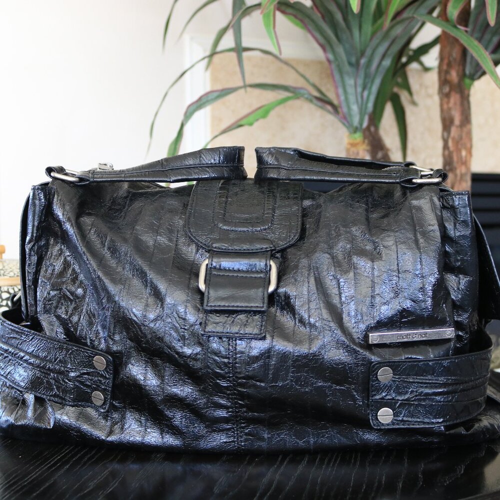 Matt & Nat Black Vegan Leather Hand Bag
